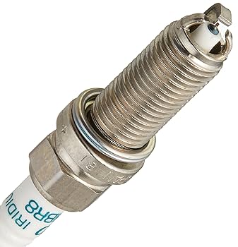 Amazon.com: Toyota Genuine Parts - Plug-Spark (SU003-04931